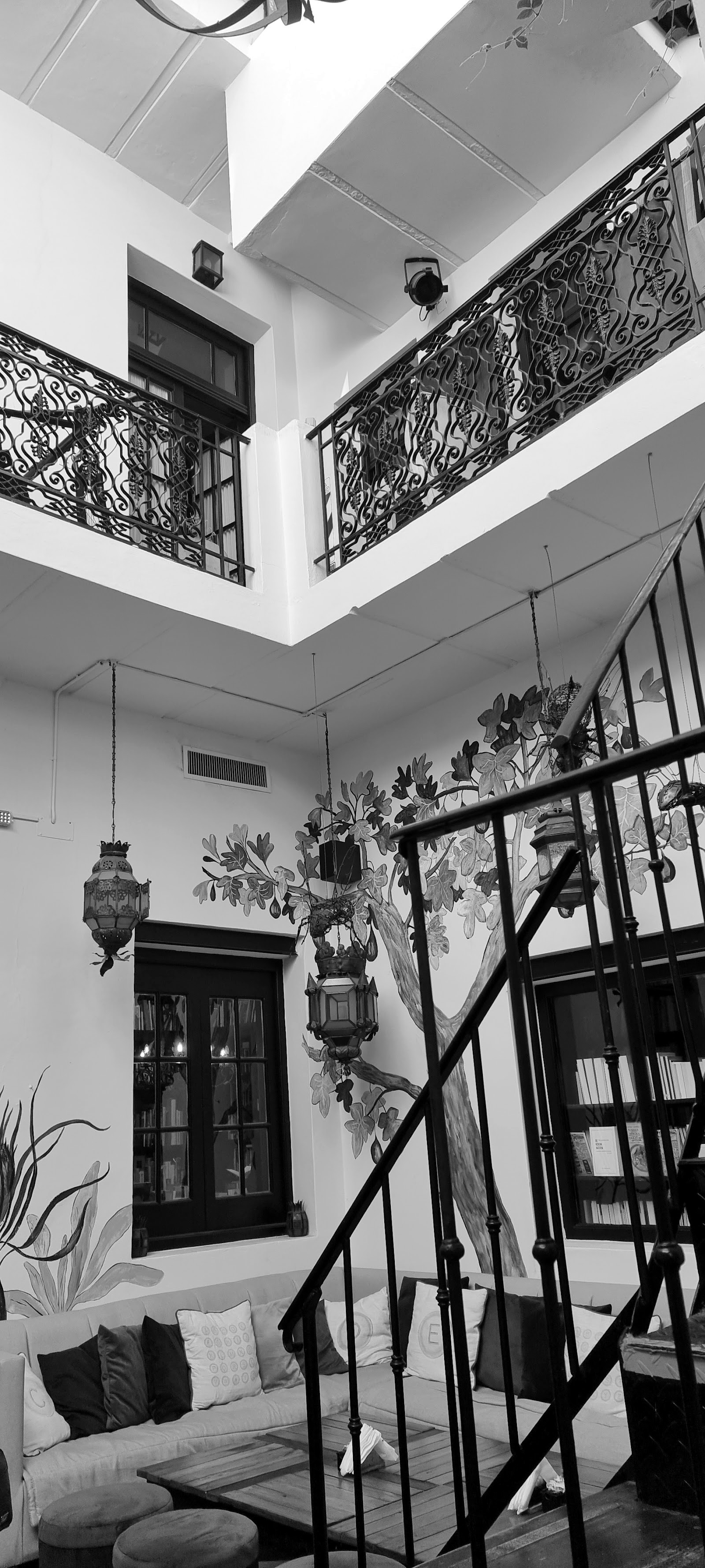 Eterna Cadencia — la editorial que también es bar — Buenos Aires