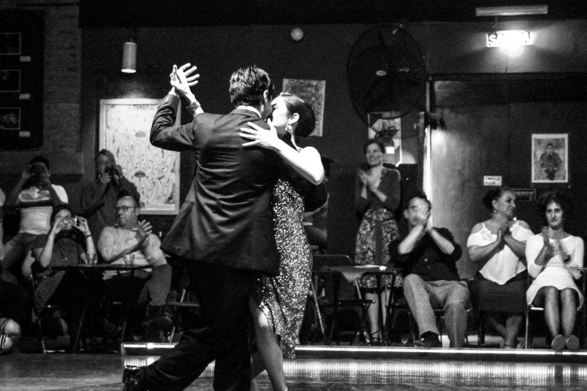 Milonga clandestina — el tango que no tiene cartel — Buenos Aires