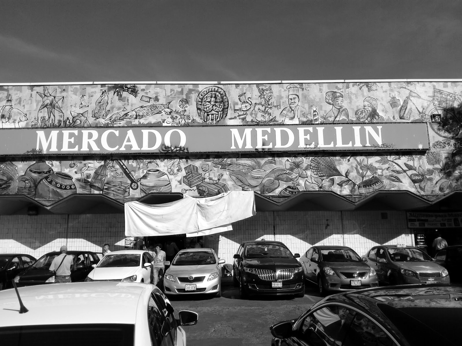 Tacos de guisado — Mercado Medellín — Ciudad de México