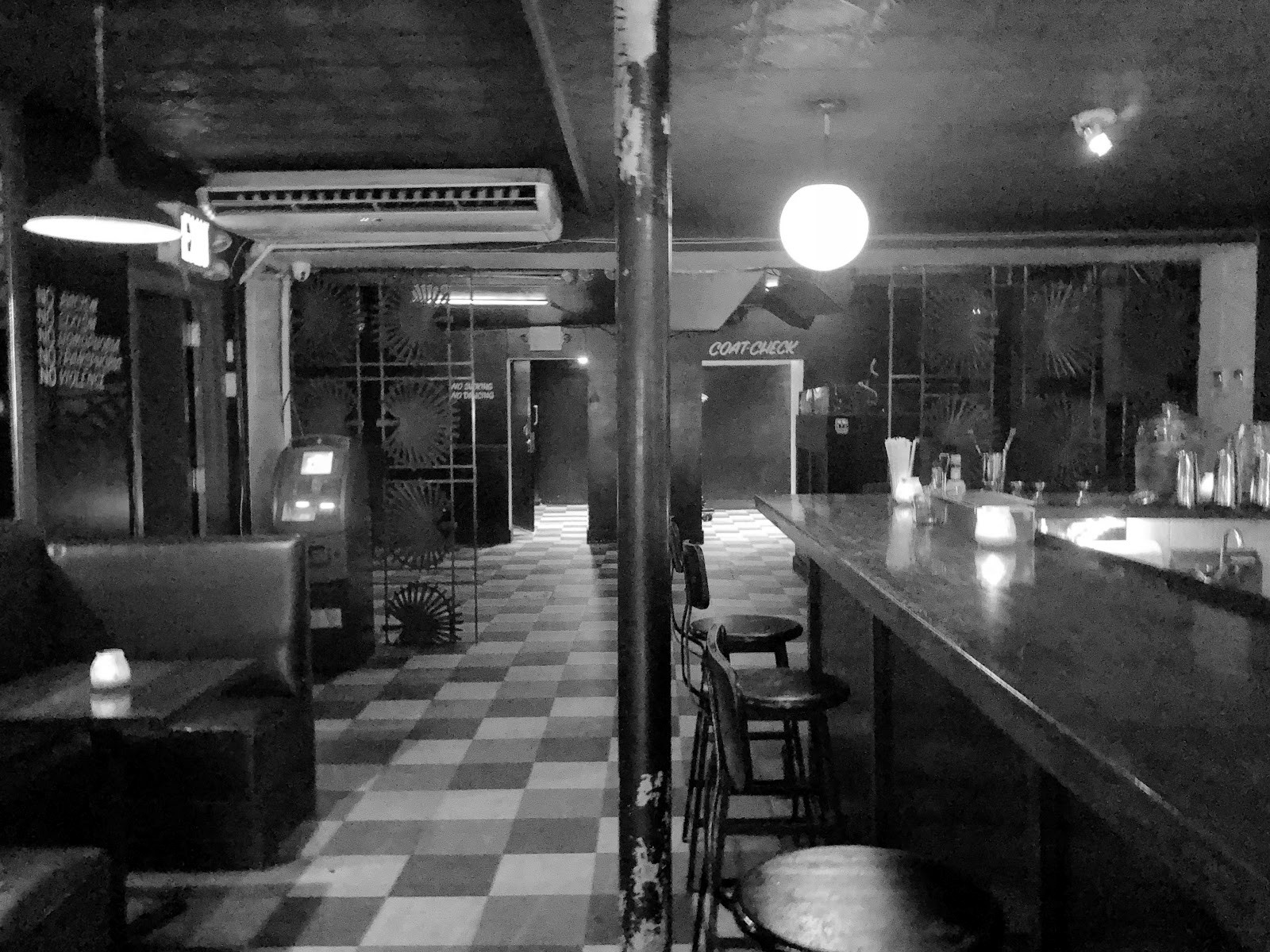Bossa Nova Civic Club, Bushwick — sábado, 3am — Nueva York