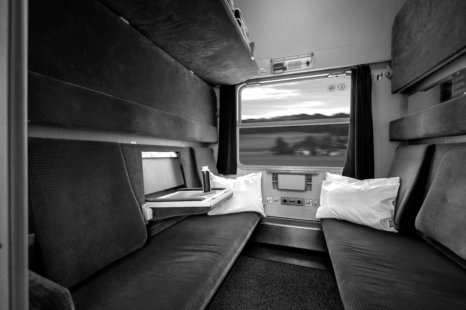 Tren nocturno a Venecia — de regreso — París