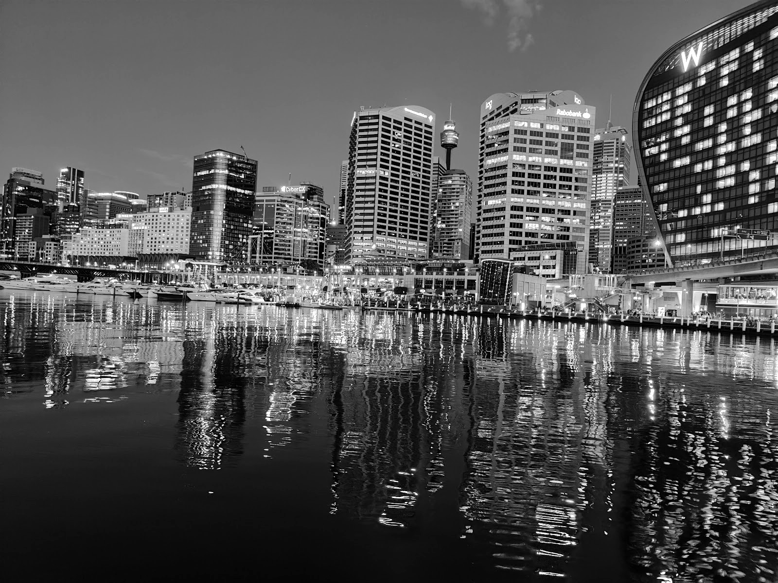 Darling Harbour el fin de semana — Sydney