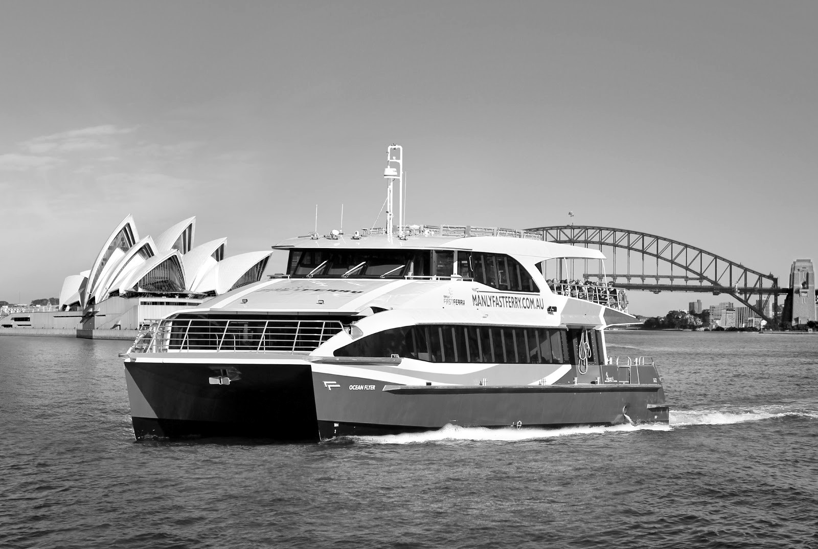 Ferry de Manly — treinta minutos de puerto — Sydney
